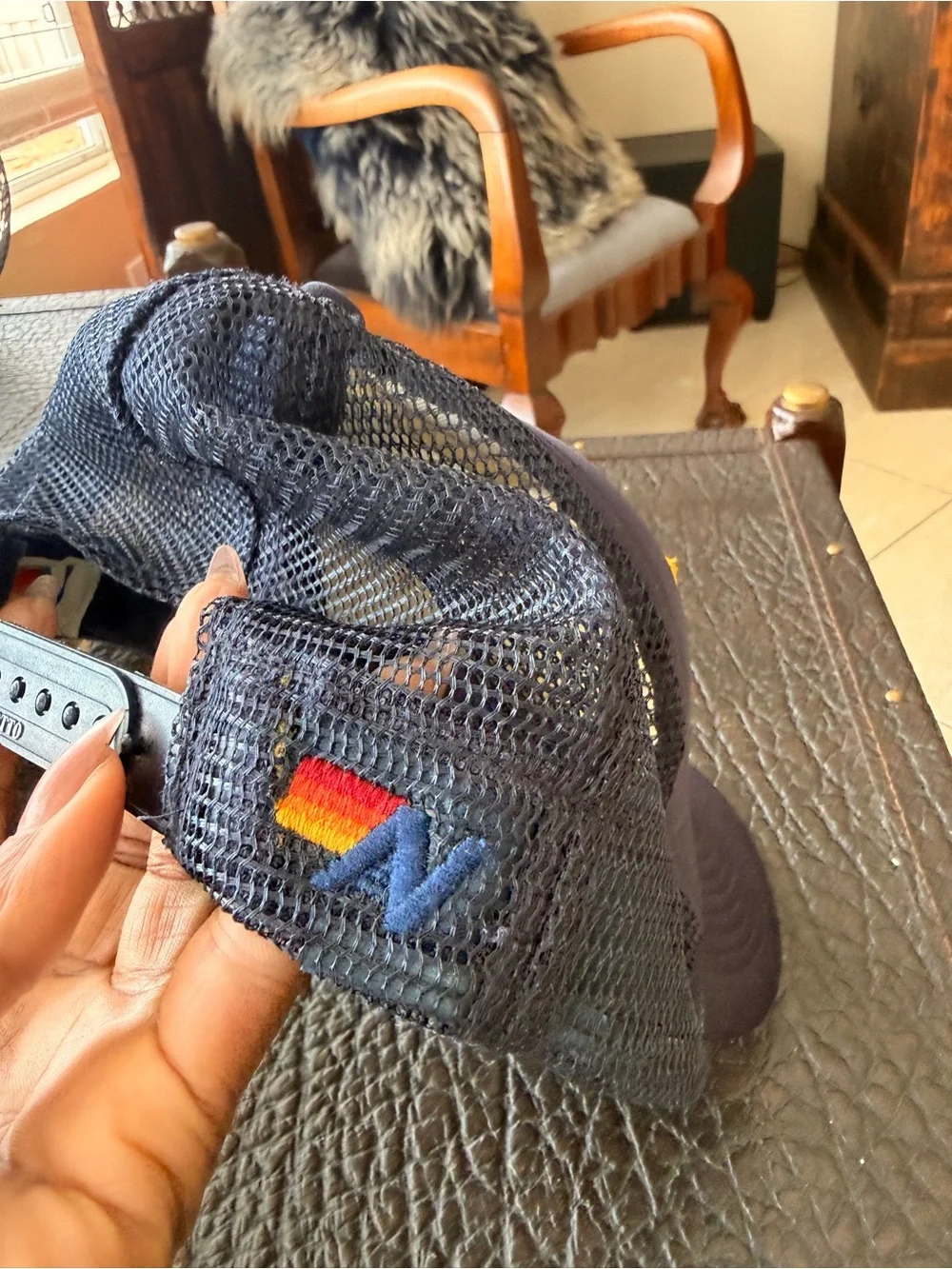 MOUNTAIN STRIPE VINTAGE TRUCKER HAT NAVY BLUE